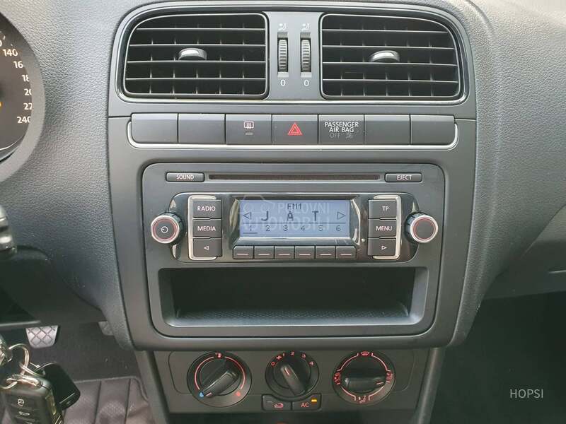Volkswagen Polo 1.2   TRENDLINE