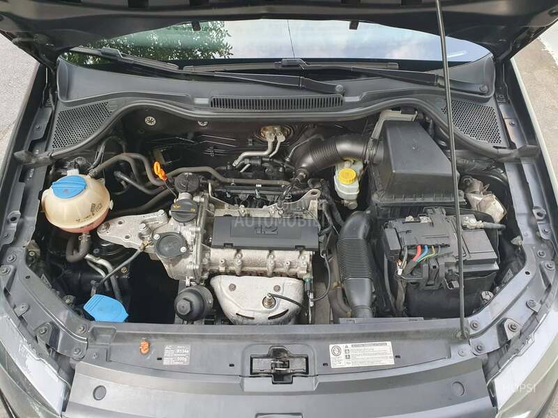 Volkswagen Polo 1.2   TRENDLINE