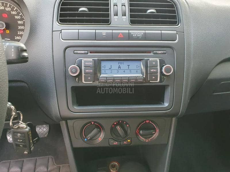 Volkswagen Polo 1.2   TRENDLINE