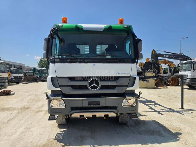 Mercedes Benz 1844 Kiper  i Tegljac