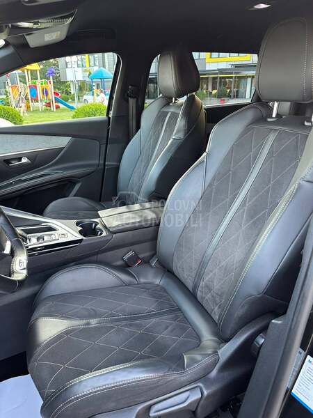 Peugeot 5008 2.0GT