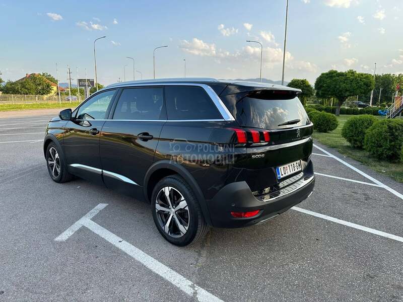 Peugeot 5008 2.0GT