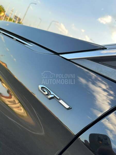 Peugeot 5008 2.0GT