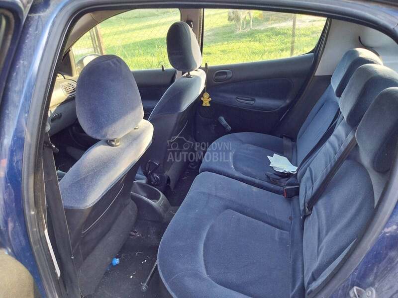 Peugeot 206 