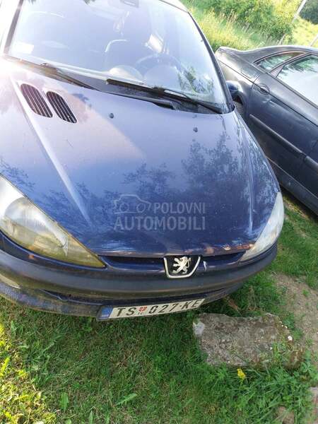 Peugeot 206 