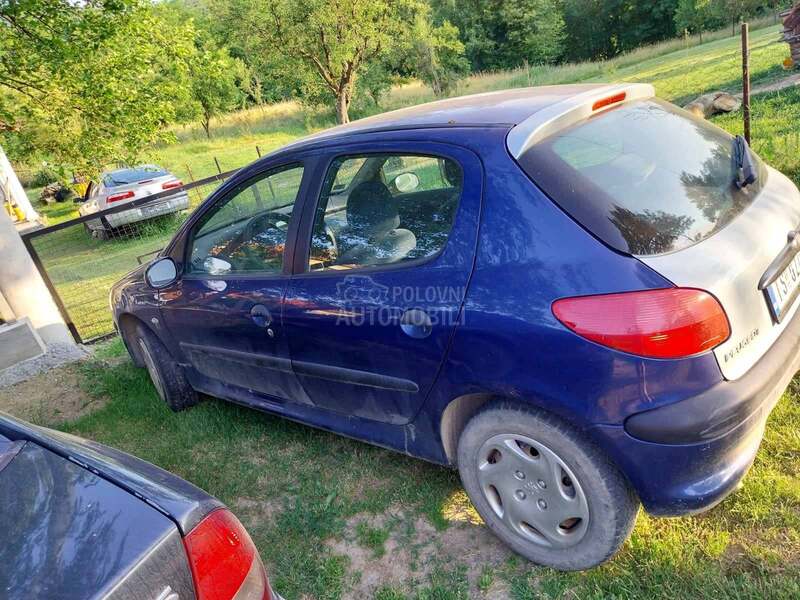 Peugeot 206 