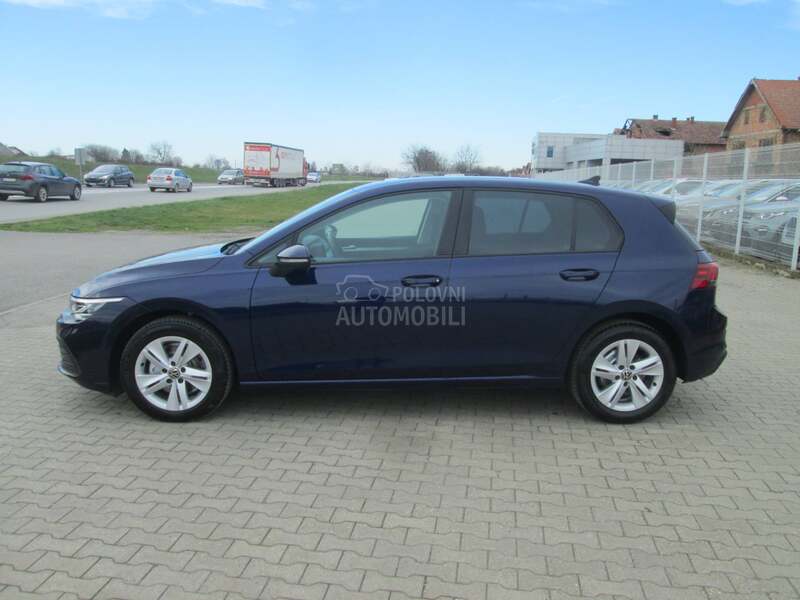 Volkswagen Golf 8 1.5 TSI LIFE