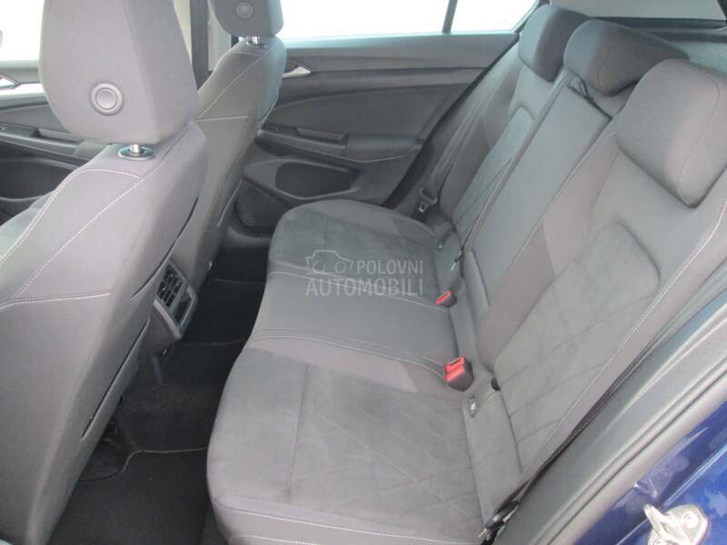 Volkswagen Golf 8 1.5 TSI LIFE