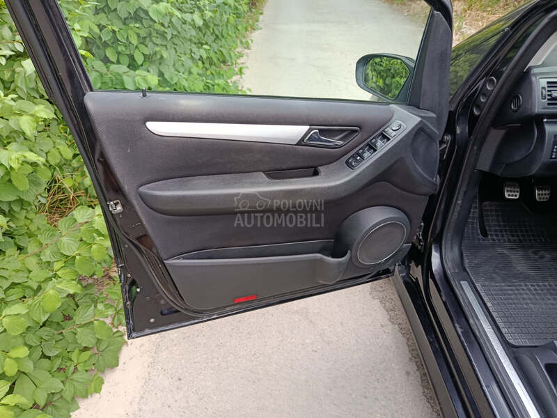 Mercedes Benz B 150 1498