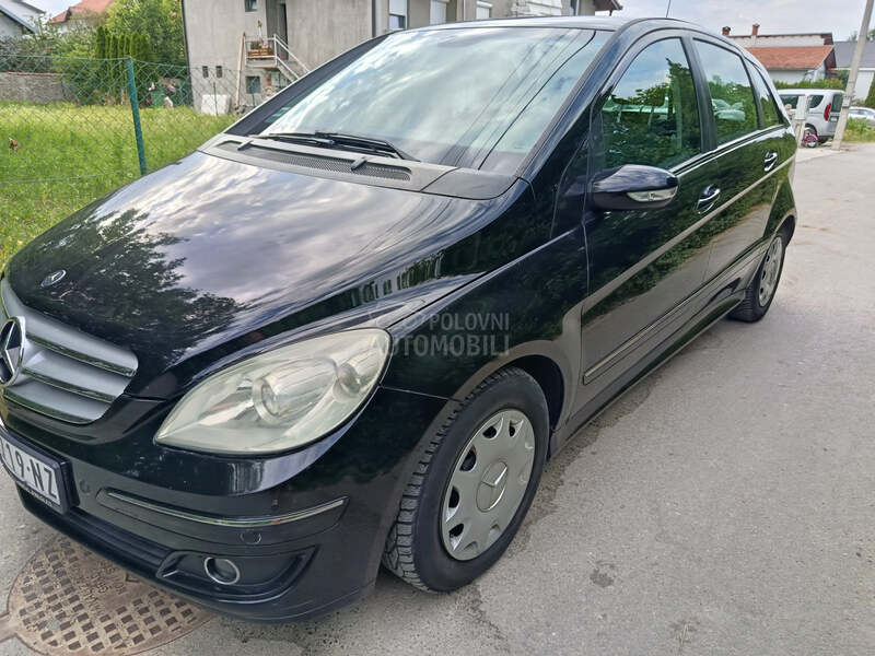 Mercedes Benz B 150 1498