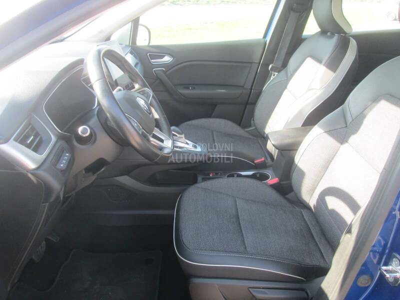 Renault Captur 1.6 E-TECH plug in