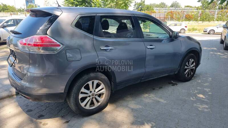 Nissan X-Trail 