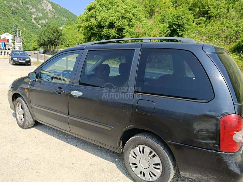 Mazda MPV 