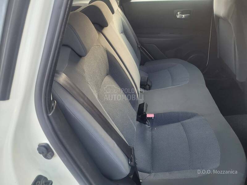 Nissan Qashqai 1.6B