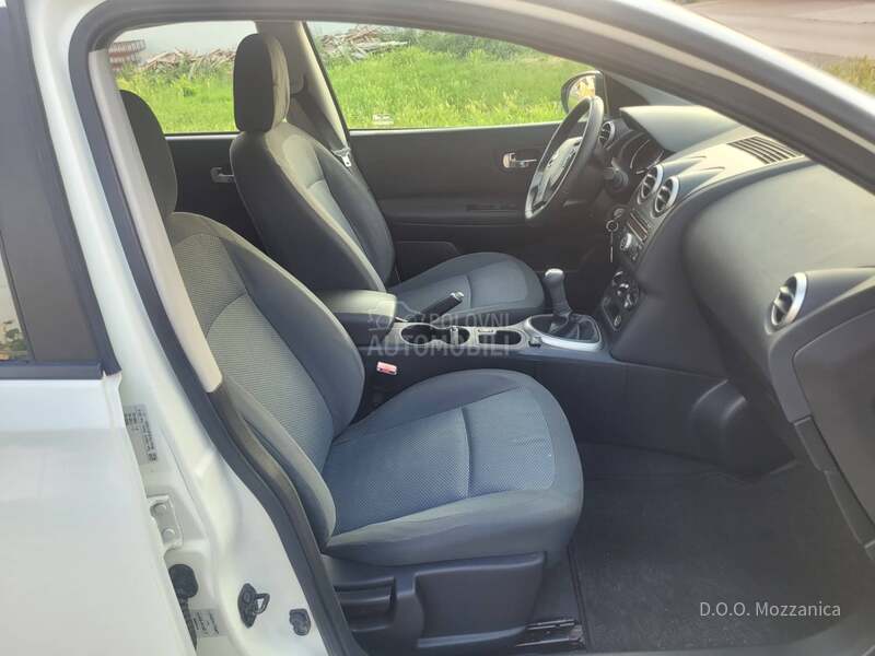 Nissan Qashqai 1.6B