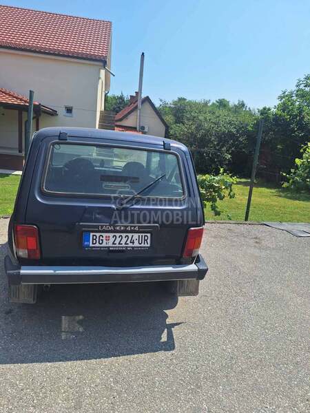 Lada Niva 1.7