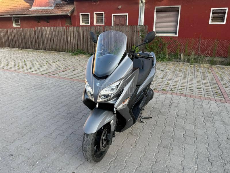 Suzuki Burgman