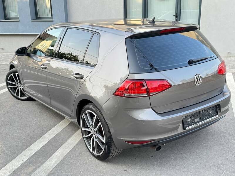 Volkswagen Golf 7 1.6TDI 77 NAV/ACC