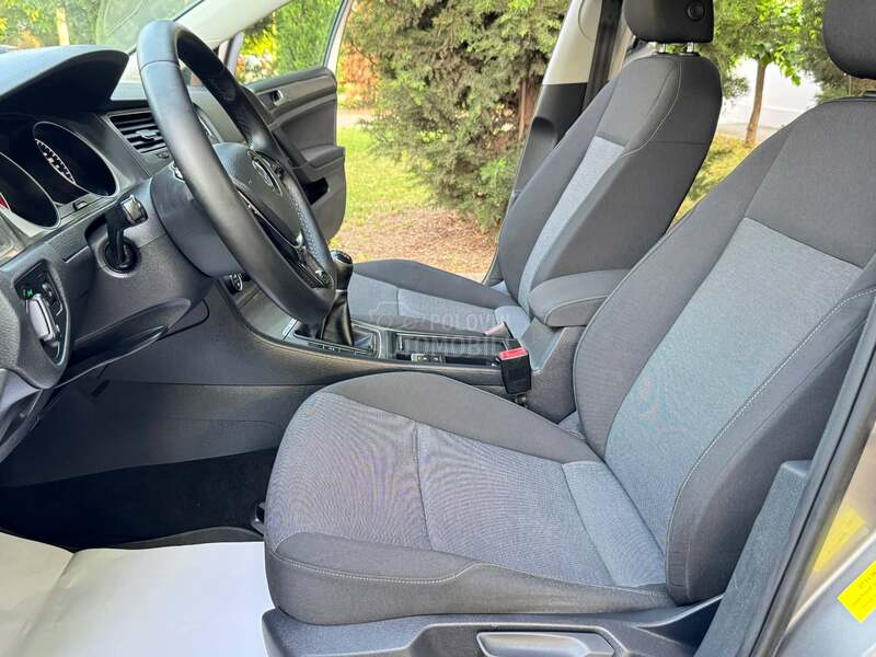 Volkswagen Golf 7 1.6TDI 77 NAV/ACC
