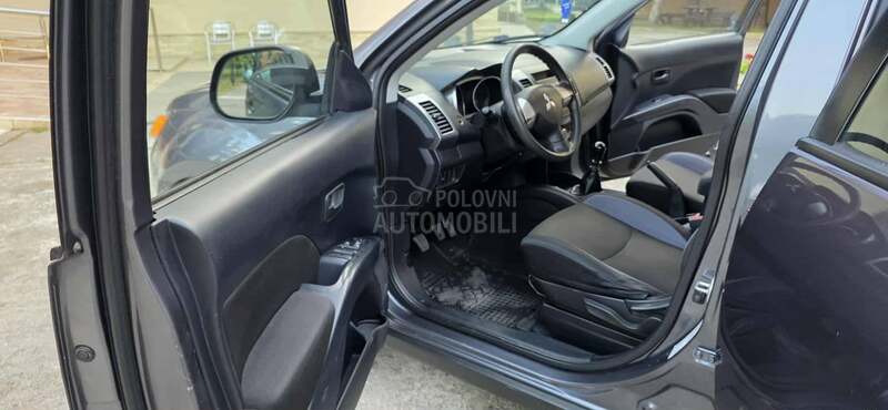 Mitsubishi Outlander 2.0  tdi  4x4