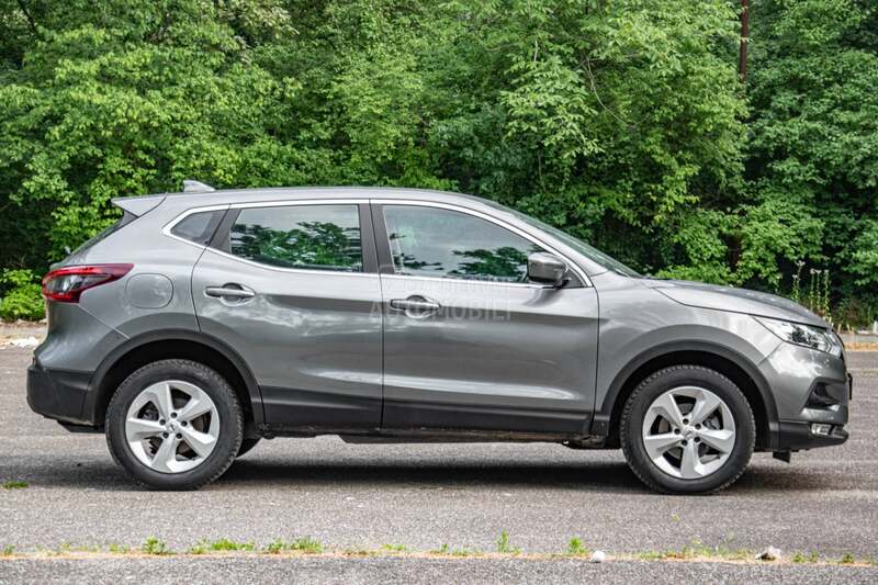 Nissan Qashqai 1.5 DCI AUT/KAM