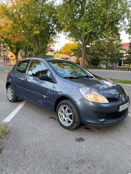 Renault Clio 