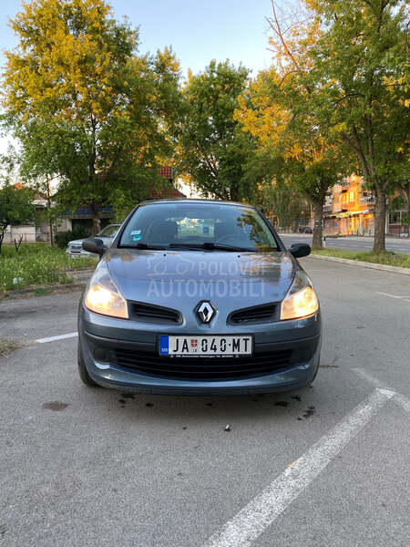 Renault Clio 