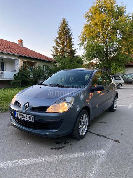 Renault Clio 