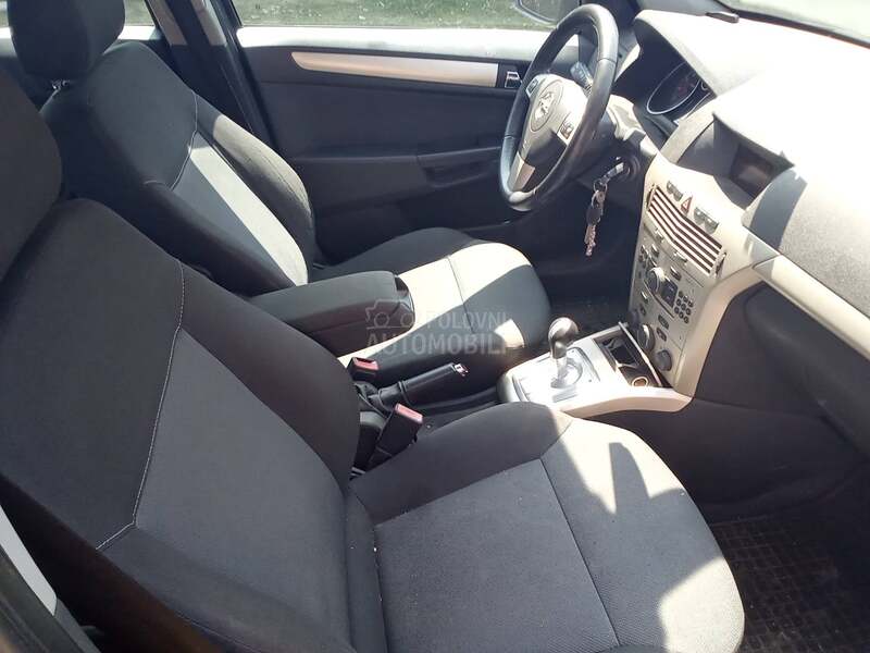 Opel Astra H 1,6 8v