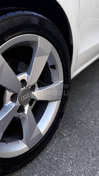 Audi A1 