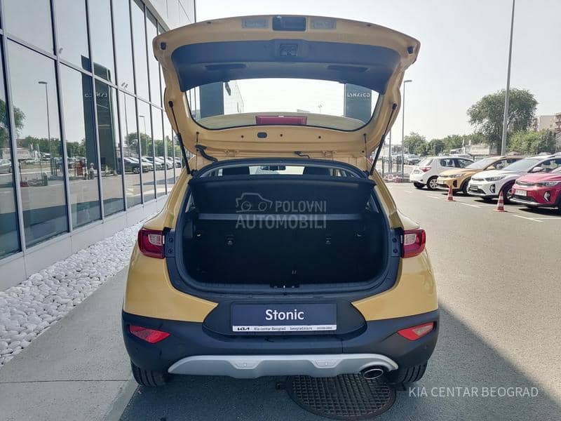 Kia Stonic 1.2 LX URBAN M/T