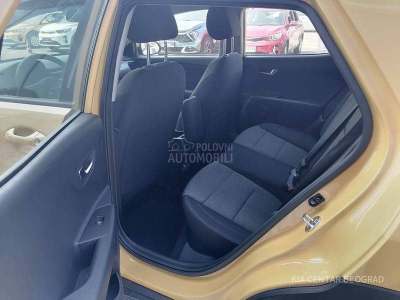 Kia Stonic 1.2 LX URBAN M/T