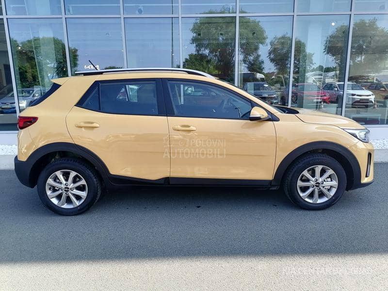 Kia Stonic 1.2 LX URBAN M/T