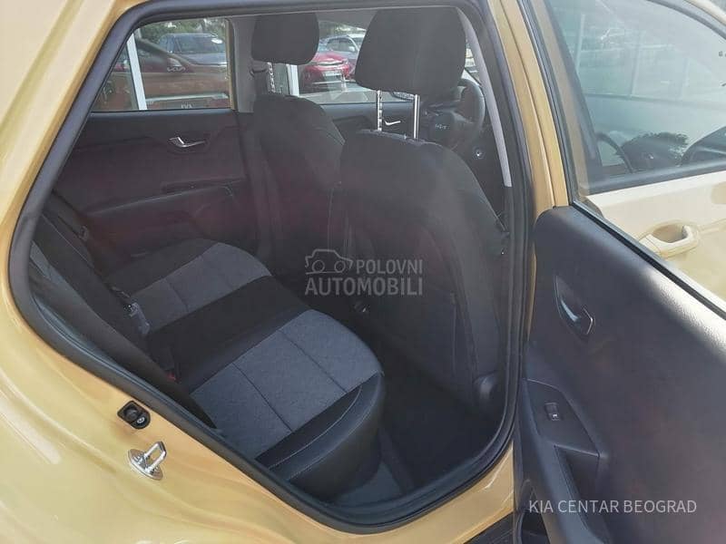 Kia Stonic 1.2 LX URBAN M/T