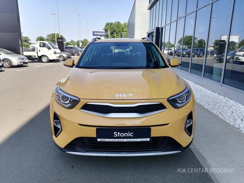Kia Stonic 1.2 LX URBAN M/T