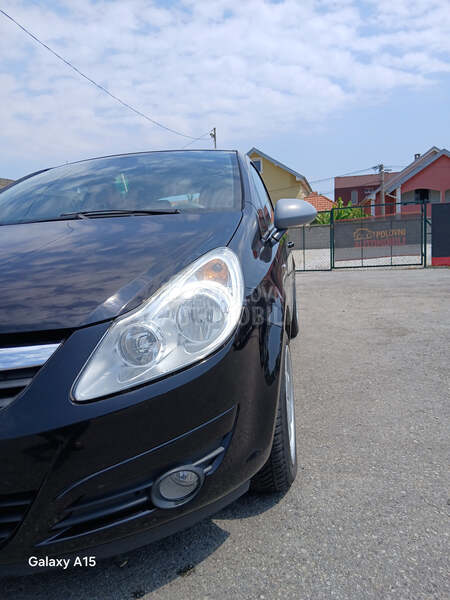 Opel Corsa D 1.0