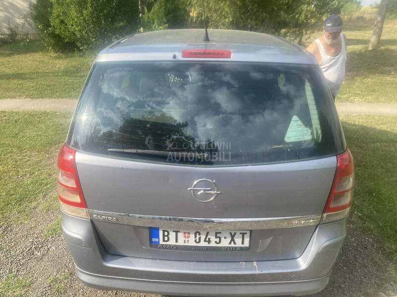 Opel Zafira 1.9CDTI