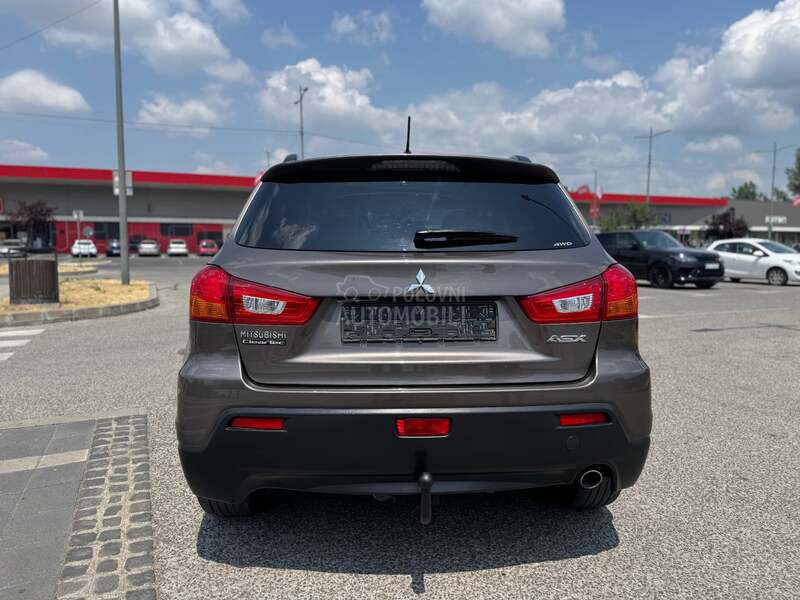 Mitsubishi ASX 4x4 NAVGATOR