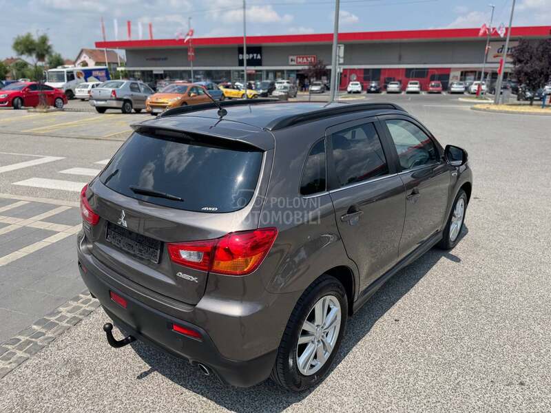Mitsubishi ASX 4x4 NAVGATOR