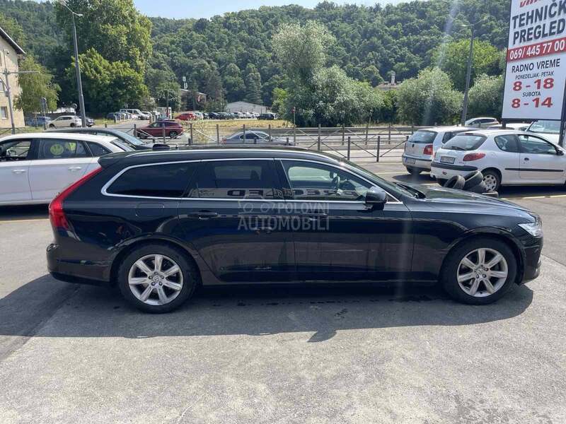 Volvo V90 