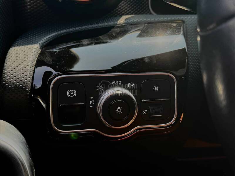 Mercedes Benz CLA 200 CLA 200d