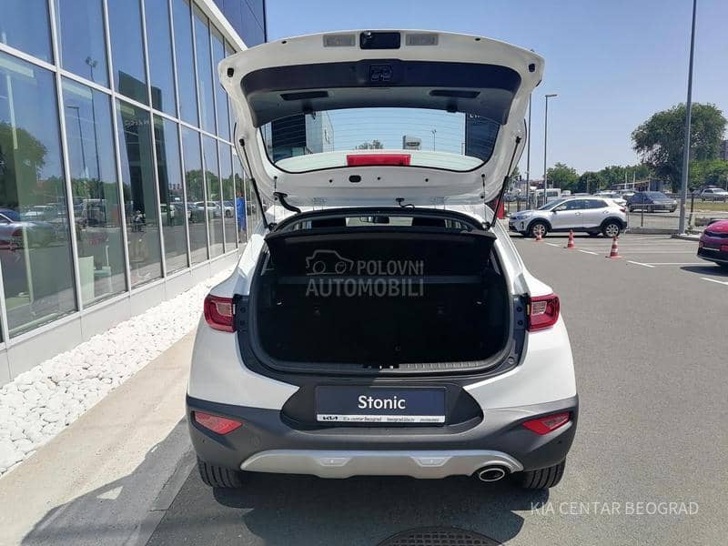 Kia Stonic 1.2 LX URBAN M/T