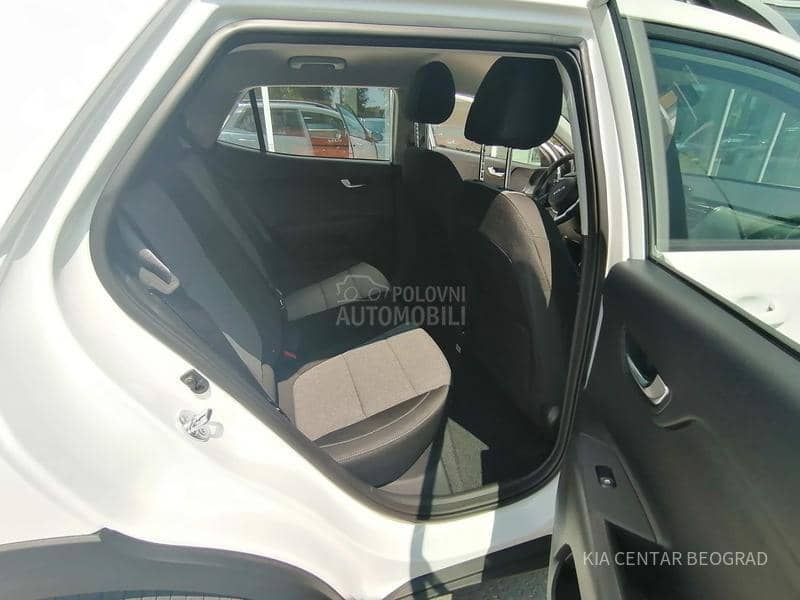 Kia Stonic 1.2 LX URBAN M/T