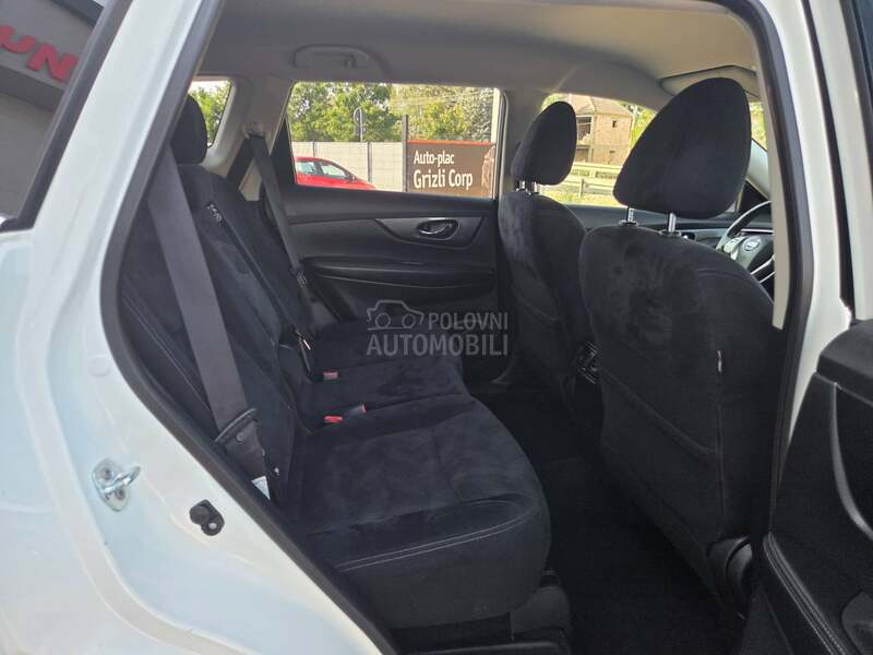 Nissan X-Trail TEKNA/360/LED/NAV