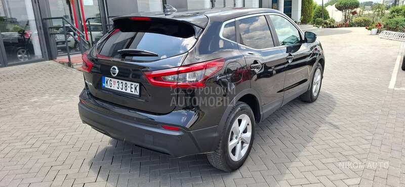 Nissan Qashqai 1.5dCi AT BUSINESS