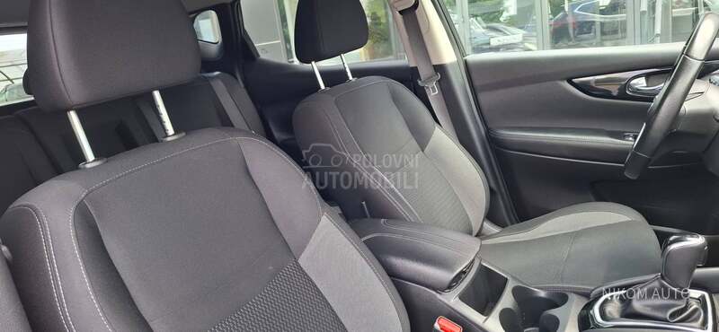 Nissan Qashqai 1.5dCi AT BUSINESS
