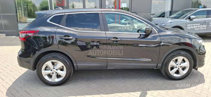 Nissan Qashqai 1.5dCi AT BUSINESS
