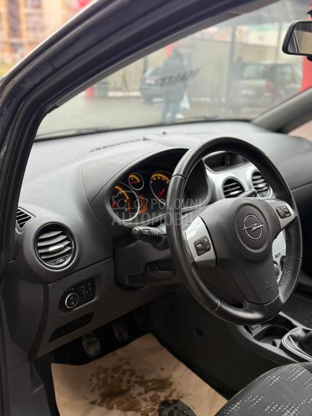 Opel Corsa D 1.3 cdti