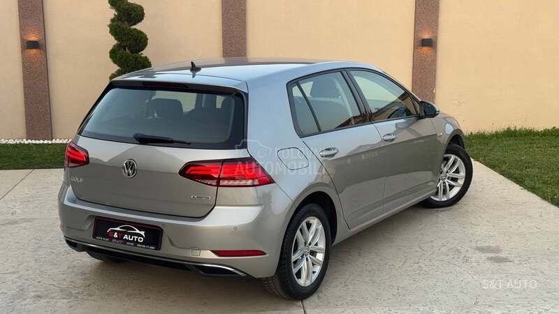Volkswagen Golf 7 1.5 TGI/DSG/F.U.L