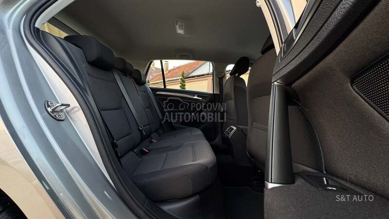 Volkswagen Golf 7 1.5 TGI/DSG/F.U.L